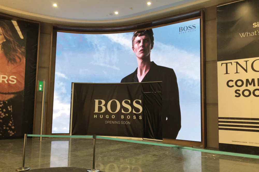 Ledeca Curved shop front screen for Hugo Boss